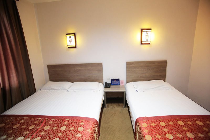 Beijing 161 Wangfujing Hotel Екстер'єр фото