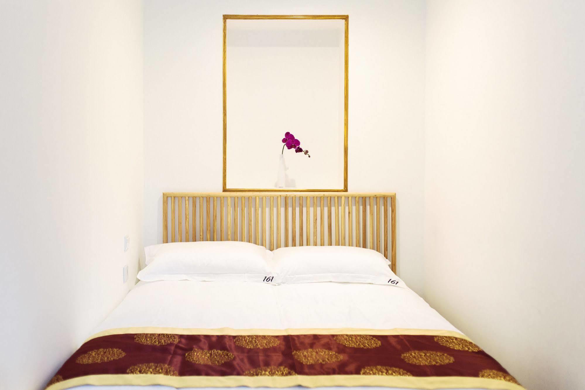 Beijing 161 Wangfujing Hotel Екстер'єр фото